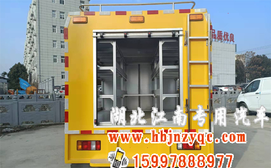 五十鈴搶險(xiǎn)救援車