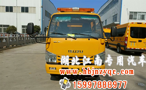 五十鈴搶險(xiǎn)救援車